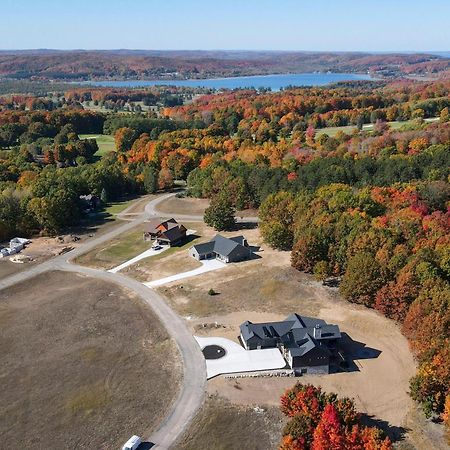 Boyne Mtn Retreat With Hot Tub And Shuttle To Resort! Boyne City Exterior foto