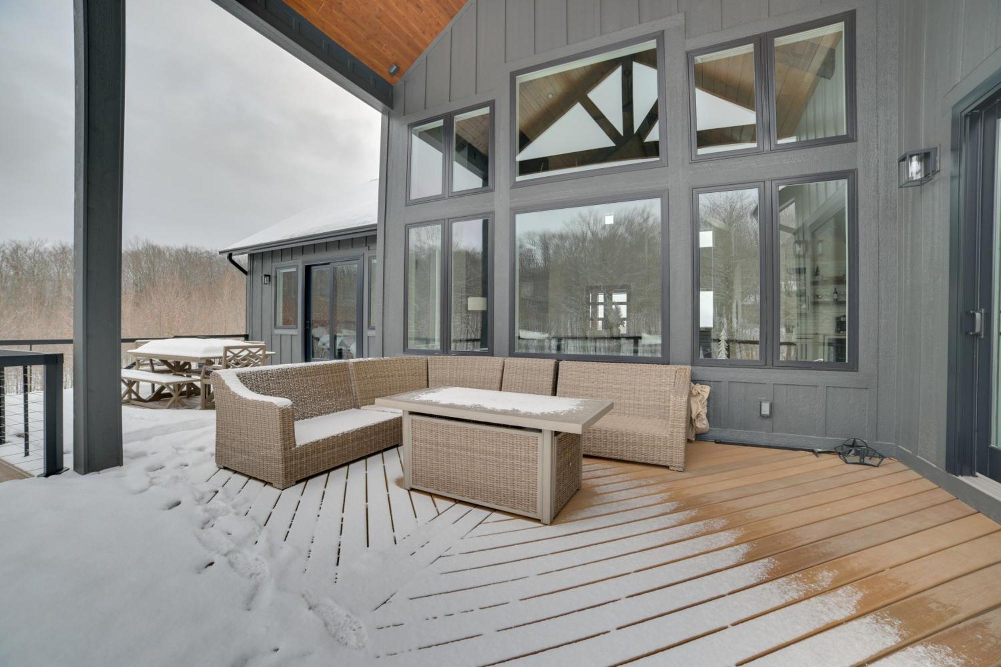 Boyne Mtn Retreat With Hot Tub And Shuttle To Resort! Boyne City Exterior foto